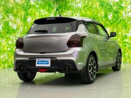 全国に店舗を展開しているのでどこでもお取り寄せが可能です！この車が気になるけど遠方だから・・・と諦める必要はありません！※別途陸送費が必要です。