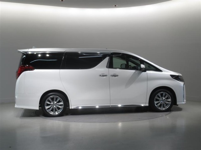 車検・点検整備、修理などアフターメンテナンスもトヨタカローラ愛知にお任せ下さい