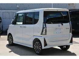 他各色、他グレードも新車専門店カーズカフェHPにて、ぜひご覧ください。ご注文ご契約、ローン事前審査、ご納車の流れや納期などはカーズカフェHPよりお問い合わせお電話等で、ご確認ください。