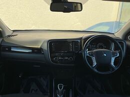 グループ総在庫数約30，000台！！全国の系列店からメーカー・車種問わずご紹介出来るので、あなたにピッタリのお車が見つかるはずです♪まずはお問い合わせ下さい☆