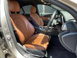 ご来店が難しいお客様でもご安心下さい、当店スタッフがお車の詳細やサービス内容までしっかりご説明させて頂きます。