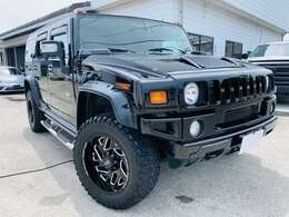 当店、中古車専用車庫も完備しており、お車の納車点検はもちろん、ボディーの保護などにも気を使っております。納車までに妥協の無いよう心がけております。