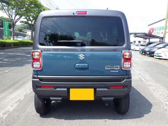 【自社整備工場・板金工場完備しています。納車後のサポートもお任せください。】