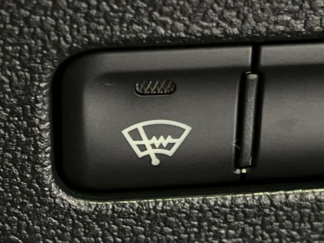 【寒冷地仕様】冬場の冷え込みが厳しい地域や降雪地域にお住いの方はもちろん、スキーやスノボなどウィンタースポーツを楽しみたい方には必須の装備！あるのと無いのでは安心感が違います！