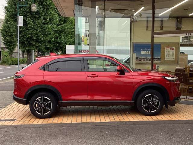 只今キャンペーン中！合言葉は「カーセンサー見たよ」で成約車にガラスコーティング施工を半額サービス！