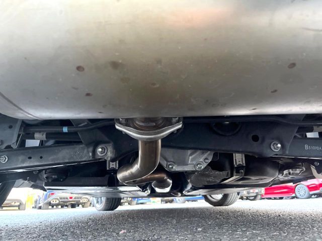 下回りがきれいなうちに、防錆加工の施工がオススメ。降雪地域はもちろん、沿岸部にお住いの方や、趣味でマリン・ウィンタースポーツをされる方にご好評いただいております。