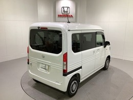 Honda認定中古車 U-Selectは3つの安心をお約束します。　1　Hondaのプロが整備した安心。 2　第三者機関がチェックした安心。　3　購入後もHondaが保証する安心。