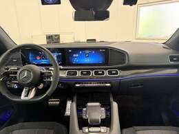 お車でのアクセスは、横浜横須賀道路「佐原インター」出口を左折、久里浜方面へ向かい、2つ目の信号「佐原交差点」を右折して頂きますと、500m先右手に店舗がございます。常時40台以上展示中。