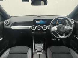 【インパネ全体】『インパネ全体』の画像になります。写真の内容に関してご不明点、ご質問等がございましたらお気軽にガリバー店舗までお問い合わせください。