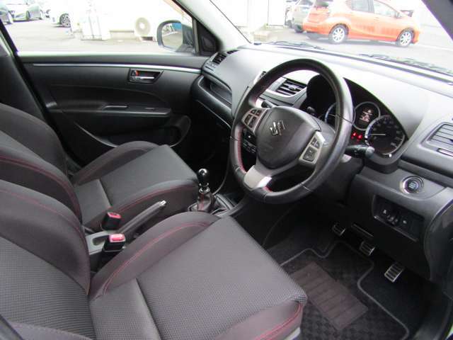 ここまでお写真をご覧頂き、誠にありがとうございました！掲載の写真で気になる箇所やその他の箇所、当店へのご質問等ございましたら、なんでもお気軽にご相談下さい！お客様のご来店心よりお待ち致しております！