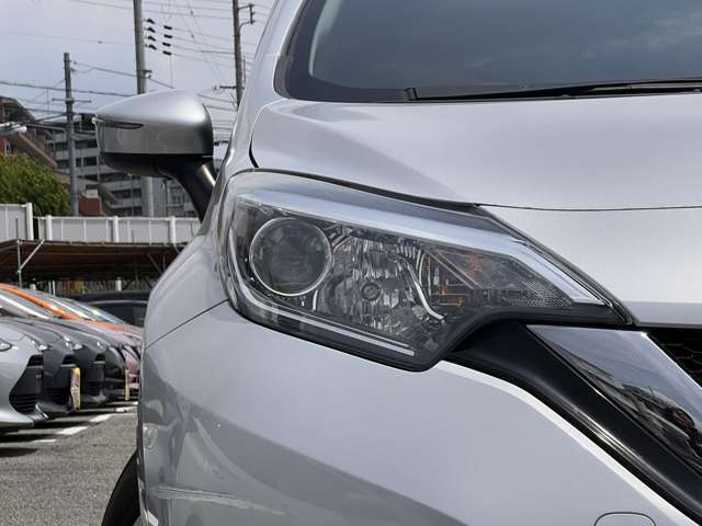 LEDヘッドライトへの交換も可能です。詳しくはスタッフまで！