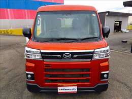 車輌販売・保険・整備・保証・板金塗装・車検・ロードサービスと車のことならフェニックスにお任せ下さい！いつでもあなたをサポート致します！