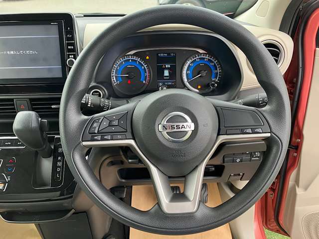当社でご用意しているお車は全て日産認定中古車です☆全国の日産で使える「日産ワイド保証」が無料で付いているので安心です☆