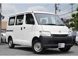 【創業30年の信頼と実績】大阪府の箕面市で創業30年。在庫車は全て『高品質なお車』に厳選し、品質の悪いお車は全て売却しております。些細な事でもお気軽に御相談下さいませ。