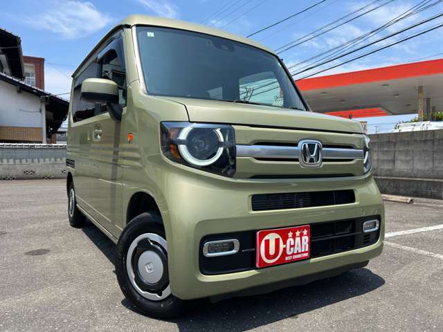 全国販売問題ありません！詳しくは当店スタッフまでお尋ね下さい。保証付きのお車ですので、何かございましたらお近くの修理工場で対応出来ます。ロードサービスも付いていますのでアフターも安心です。
