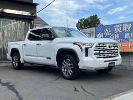 弊社にて新車販売した車両でワンオーナーになります。