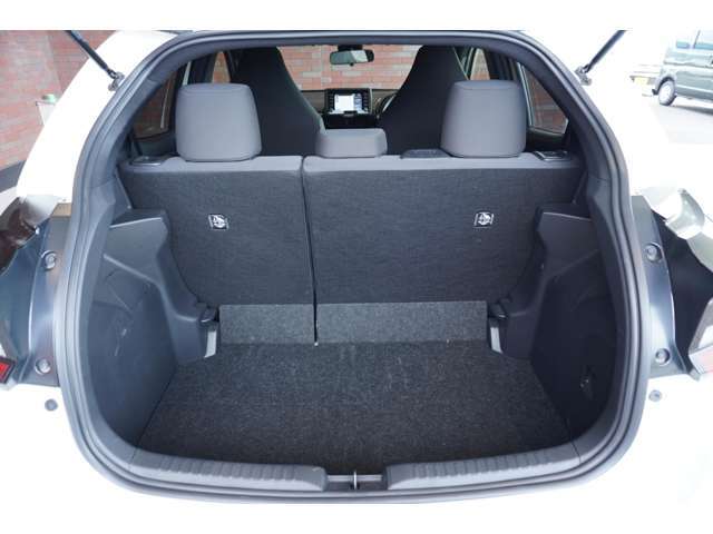 中古車でも★安心の純正オプション★を装着できるのが正規ディーラーでもある当店の強みです！