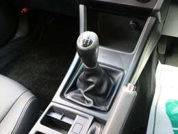 5速マニュアル☆ミッションの滑りも無く快適な走行が味わえます！