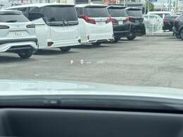 【ヘッドアップカラーディスプレイ】視線を下に下げることなくスピードの確認や各種情報の確認が可能です！表示される情報量の変更も可能ですので、是非商談時にご説明させてください♪お問い合わせお待ちしてます！