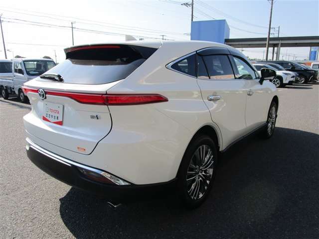 当社では、安心プライス・安心接客・安心のアフターフォローを心掛けております！価格以上のサービスを実現できるようにスタッフが一丸となって取り組んでおります。