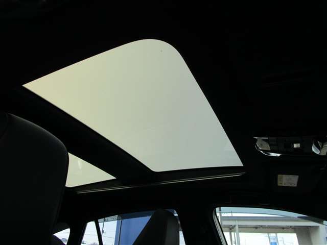 今や必需品のナビ取り付けや、持ち込み部品の取り付けも是非お気軽にご相談ください！