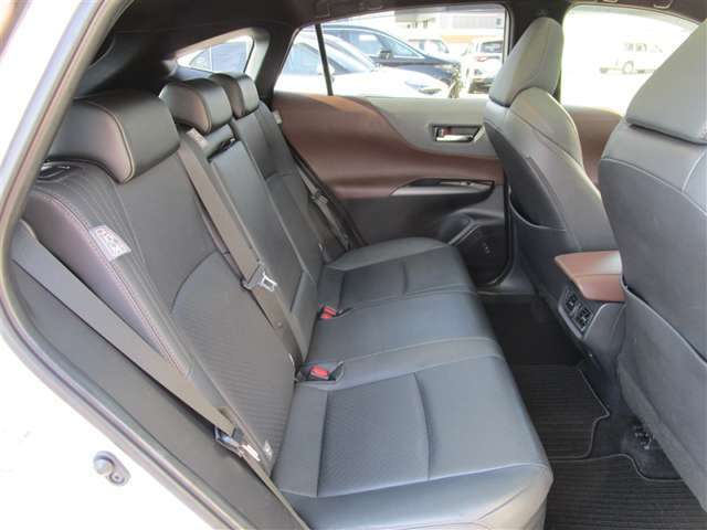 車の販売をしてからが本当のお付き合いの始まりと考えております。アフターケアもお気軽にご相談ください！