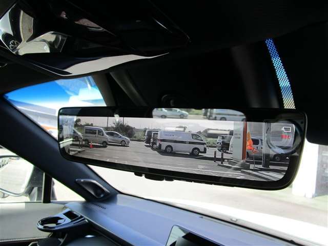 掲載車の装備についてのご質問、掲載写真以外の写真のご依頼等、ご不明な点何でも構いません。お気軽にお問い合わせ下さい～！