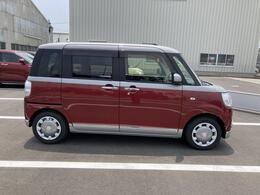 静岡ダイハツの中古車は、展示前に徹底した洗車や室内清掃を実施しております。