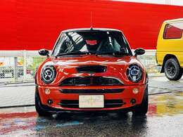 主要装備☆自動開閉幌ルーフ・ナビ