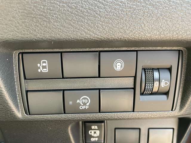 お車の機能や安全装備に関して気になる方は、ぜひ一度ご来店ください！その場でスタッフがご説明可能です！