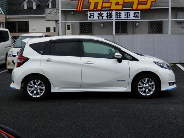 ワイド保証1年付（期間中走行距離無制限）お近くの日産で保証対応可能な為、遠方の方も安心です。別途にて最長3年間まで延長可能です。