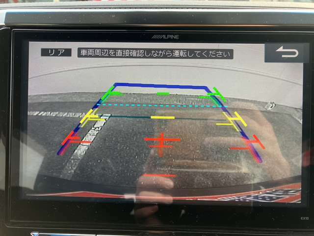 【バックカメラ】駐車時の後方視界確保のサポート、あると便利な装備です♪