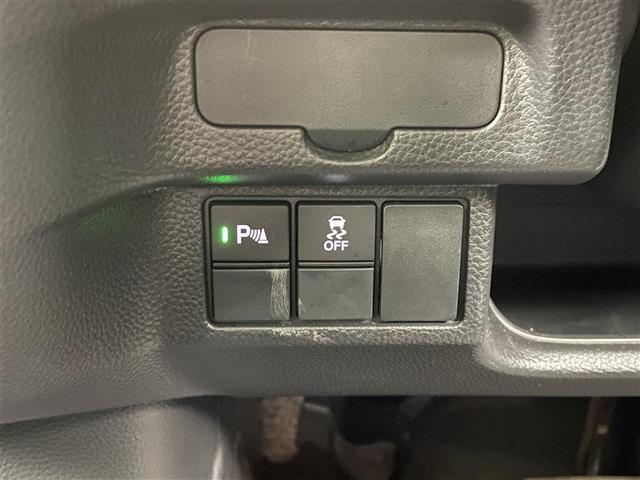 【運転席操作部】快適なドライブを楽しむための機能が装備されています！運転席から触れるので、使いやすいです！除菌プランいれていただくと、さらに清潔で安心していただけます！