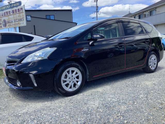 店頭のお車には、車検対応の物でありましたらカスタマイズオプションも可能です！アルミのインチアップ等も是非ご相談ください（＾◇＾）
