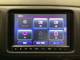 ワイド画面のナビゲーションはフルセグTV対応のGathers純正メモリーナビを搭載しています。Bluetoothオーディオ機能がありますので、スマートフォンなどの音楽も再生できます。