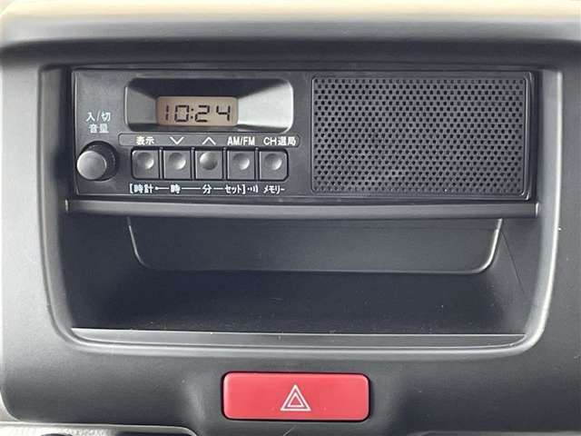 スピーカー内蔵AM/FMラジオ