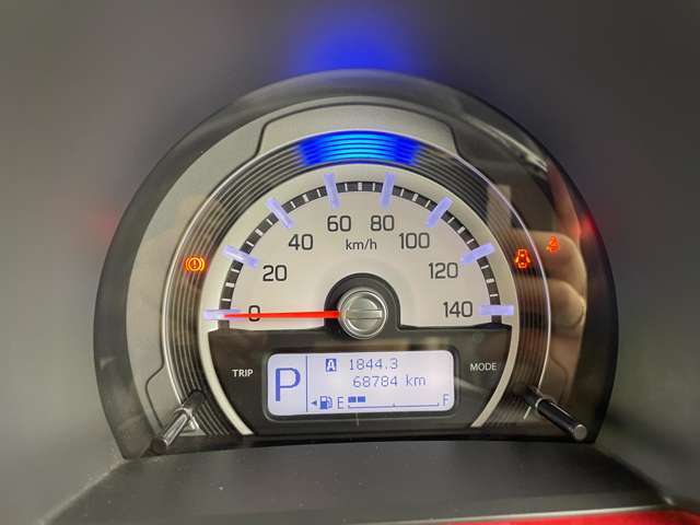 【スピードメーター】メーターがシンプルで見やすく運転しやすいですね！