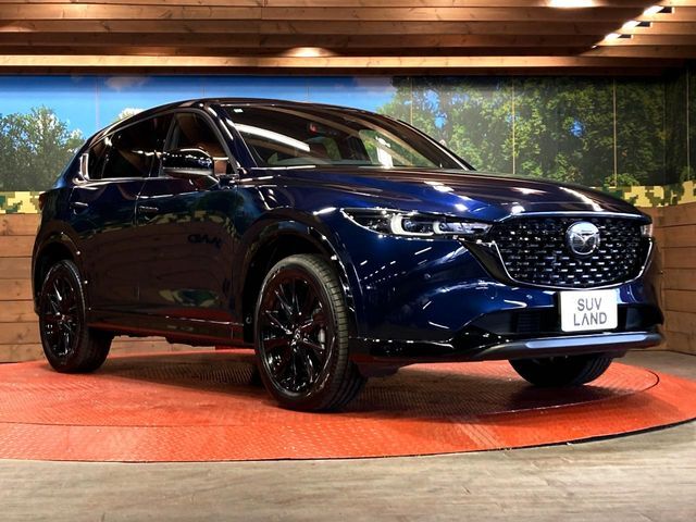 大好評のボディコーティング「弾スプラッシュコート」もご納車までに施工可能。通常のガラスコートと異なる、耐久年数6年の無機質ガラスコーティングが、ボディをキレイな状態に保ってくれます。