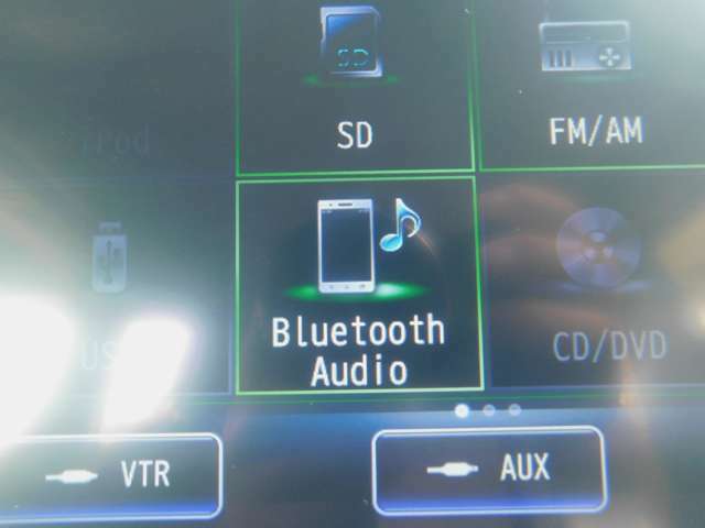 ナビはBluetoothAudio対応です。