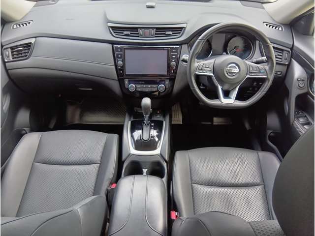 落ちつきを感じさせるこのコクピット