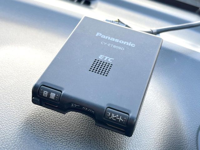 【ETC】高速道路の料金所をストレスなく通過！話題のスポットやサービスエリアに多い「スマートIC」利用時は必須のアイテムです。当店でセットアップを実施、ご納車当日からすぐにご利用いただけます！