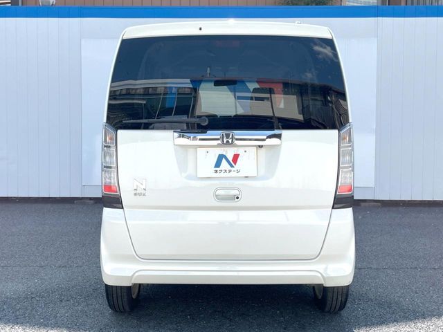 大好評のボディコーティング「弾スプラッシュコート」もご納車までに施工可能。通常のガラスコートと異なる、耐久年数6年の無機質ガラスコーティングが、ボディをキレイな状態に保ってくれます。