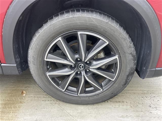 【純正19インチアルミホイール225/55/19】専用のアルミなので、お車のイメージにぴったり！！社外のアルミやスタッドレスタイヤも取り扱いございます！！ドレスアップもカスタマイズもお任せください！！