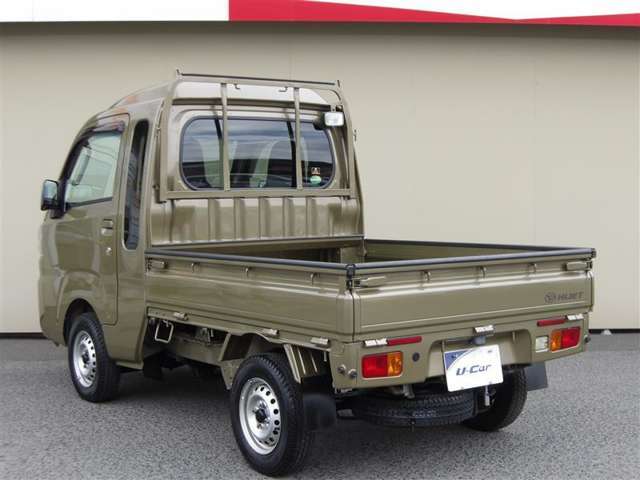 クルマの状態を詳細に記載した【車両検査証明書】を搭載したクルマもございます。