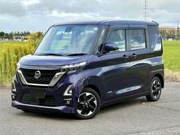 車両の品質管理は室内展示場を完備しておりますので、品質を保った状態の車両をご覧いただけます。