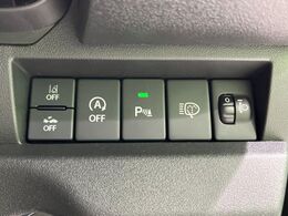 【スズキ　セーフティサポート】走行中に前方の車両等を認識し、衝突しそうな時は警報とブレーキで衝突回避と被害軽減をアシスト。より安全にドライブをお楽しみいただけます。