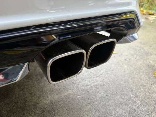 モデリスタ製リヤマフラー装着です！！