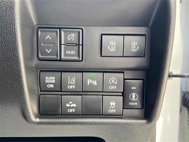 【運転席操作部】快適なドライブを楽しむための機能が装備されています！運転席から触れるので、使いやすいです！除菌プランいれていただくと、さらに清潔で安心していただけます！