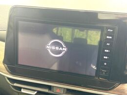 【純正9型ナビ】人気の純正ナビを装備。オーディオ機能も充実しており、Bluetooth接続すればお持ちのスマホやMP3プレイヤーの音楽を再生可能！毎日の運転がさらに楽しくなります！！