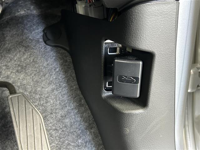 【運転席操作部】快適なドライブを楽しむための機能が装備されています！運転席から触れるので、使いやすいです！除菌プランいれていただくと、さらに清潔で安心していただけます！